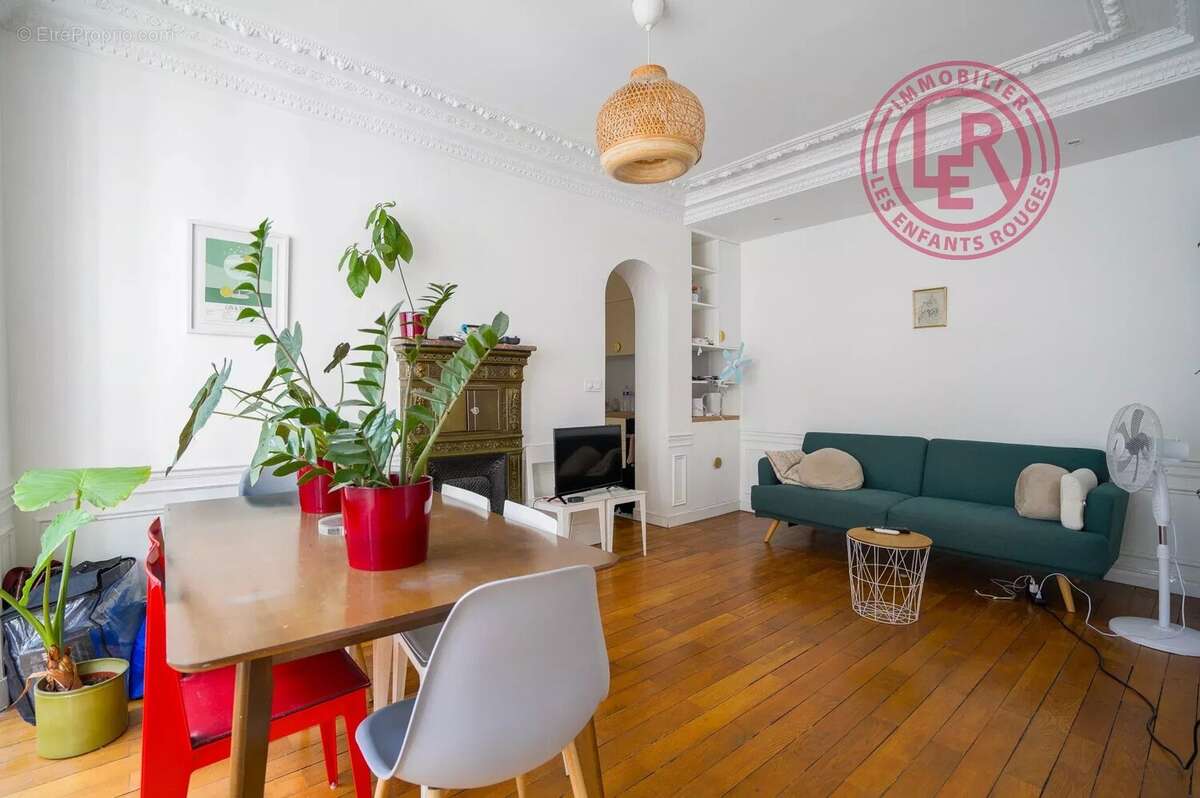 Appartement à PARIS-10E