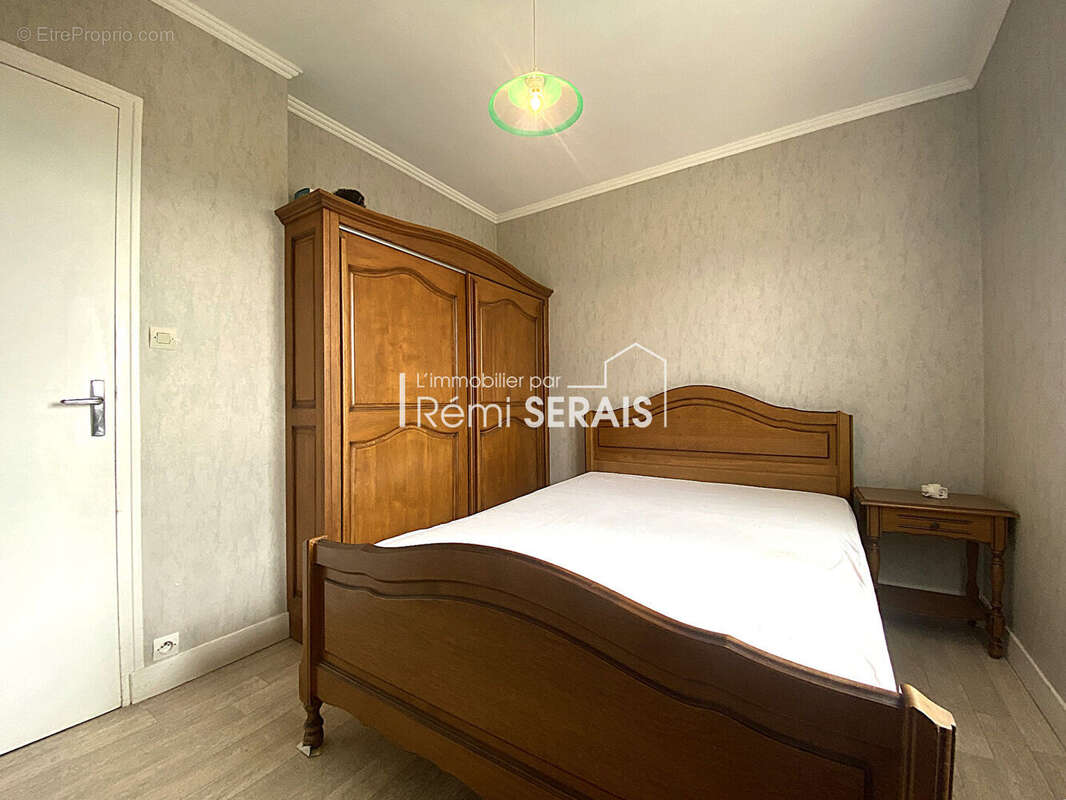 Maison à FRESNAY-SUR-SARTHE