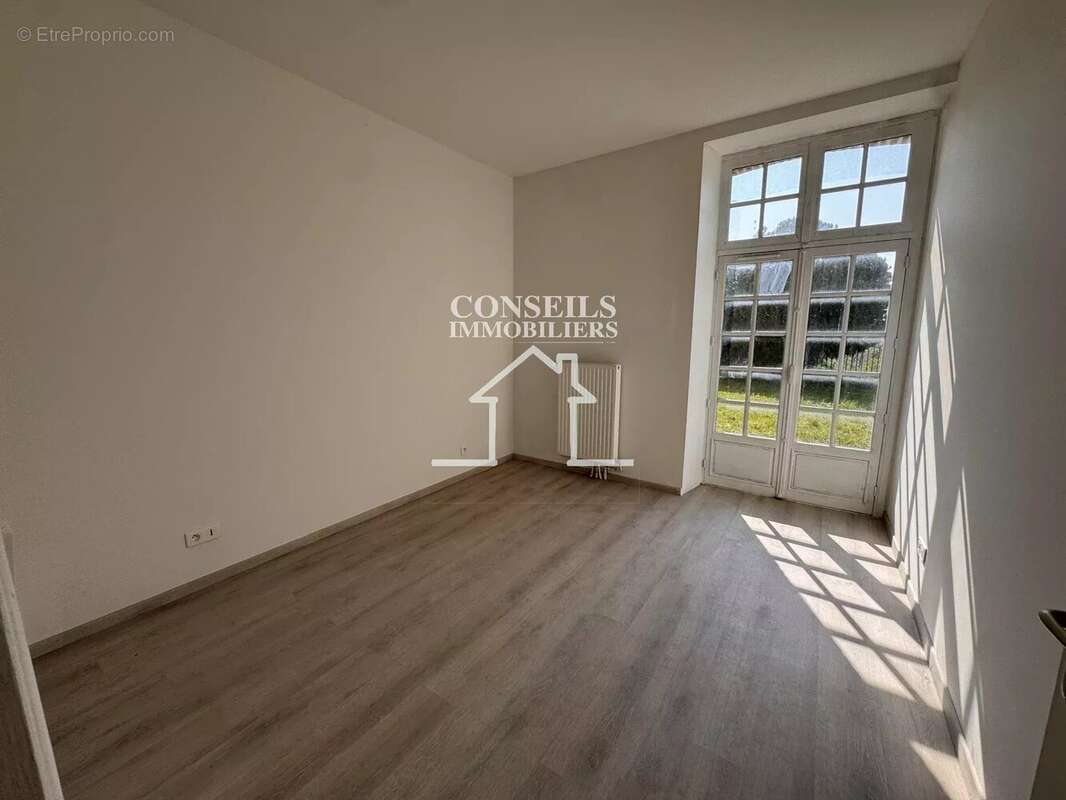 Appartement à JOIGNY