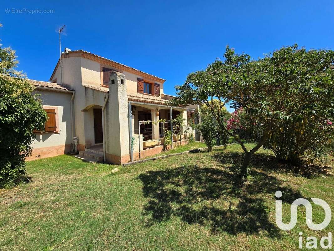 Photo 2 - Maison à GONFARON