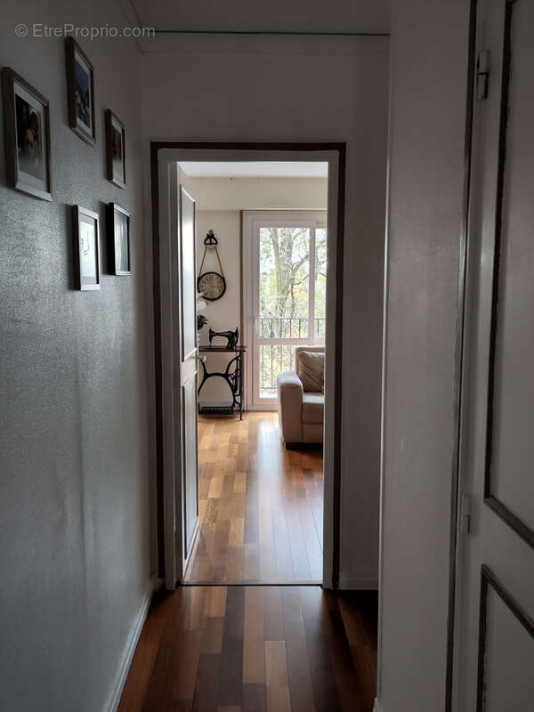 Appartement à SAINT-MICHEL-SUR-ORGE