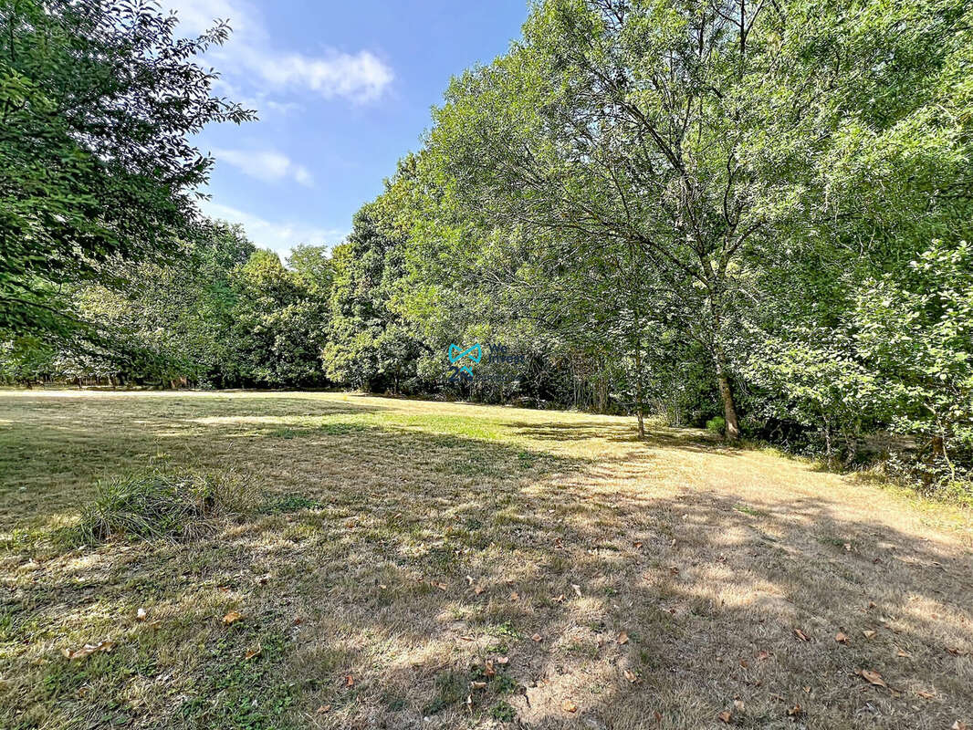 Terrain 1651 m² à Castelmaurou  - photo 4