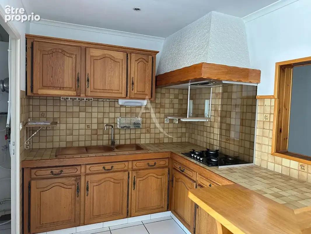 Grande maison familiale de 193.96 m2 avec piscine à Rochefort - photo 6