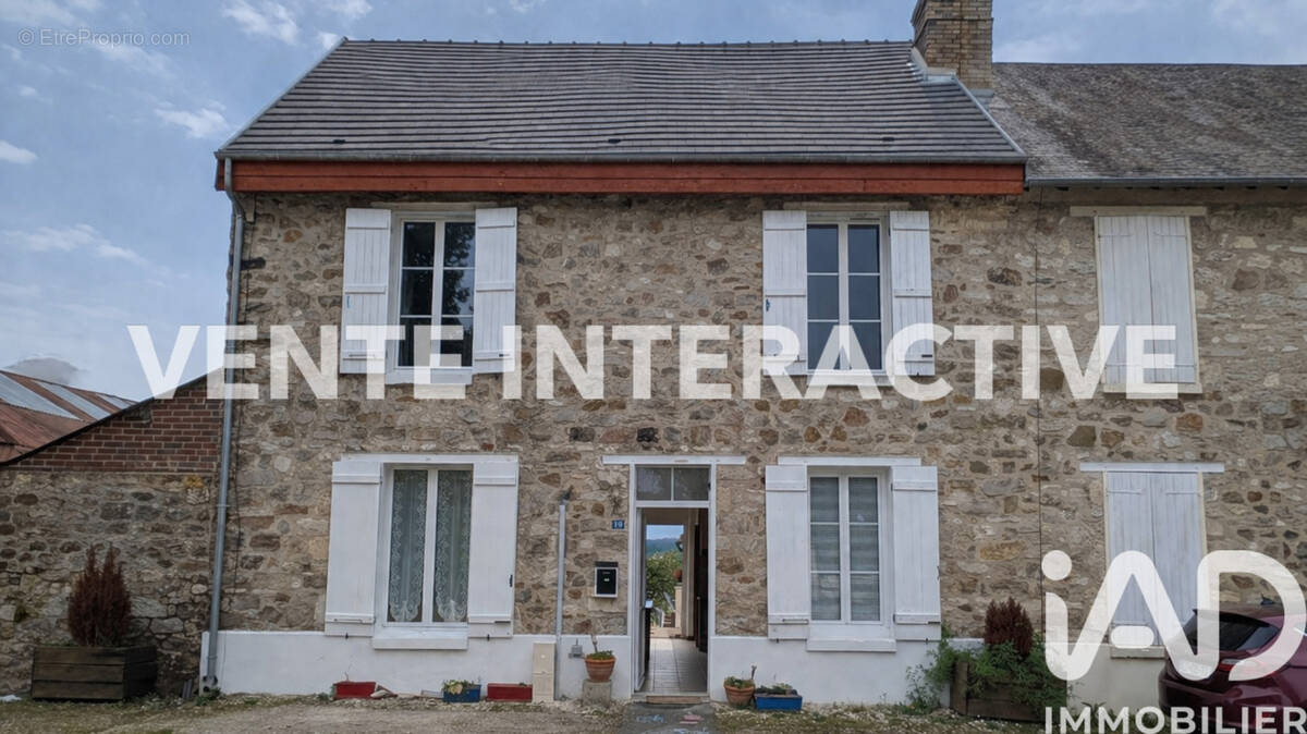 Photo 1 - Maison à VILLERS-COTTERETS