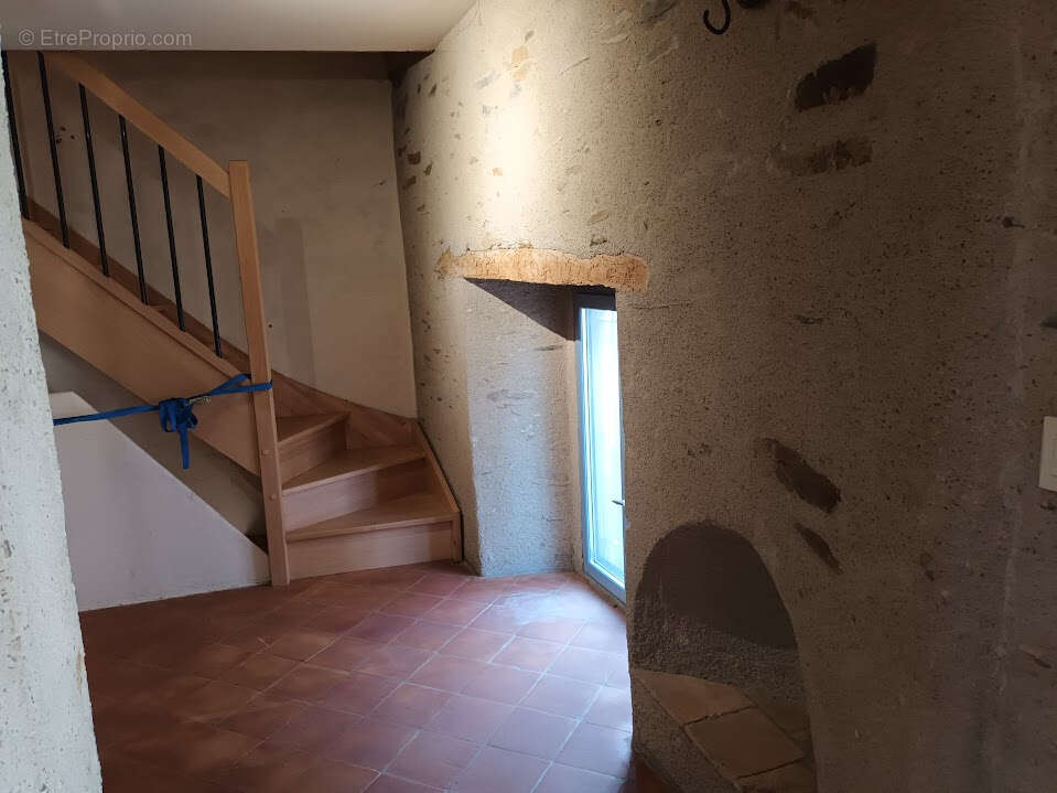 Maison à VILLARDONNEL