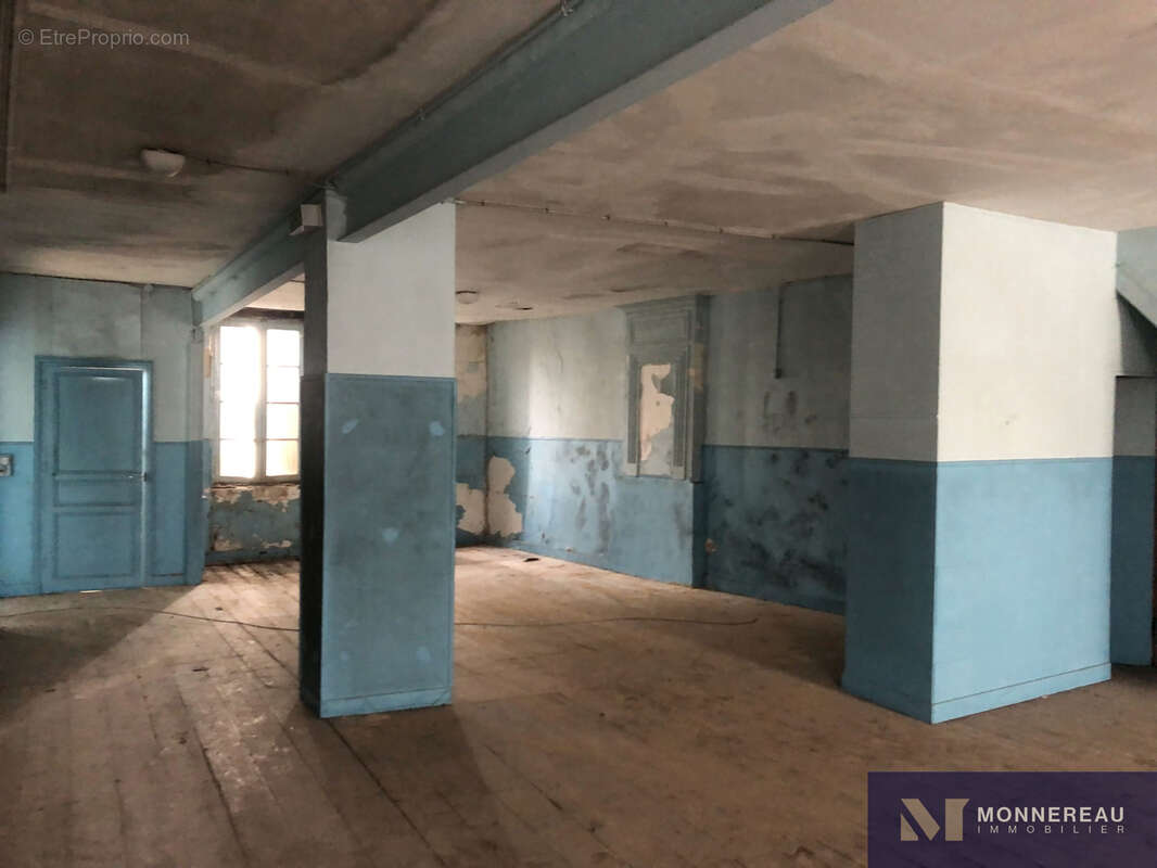 Immeuble de ville de 400m2 hab - photo 9
