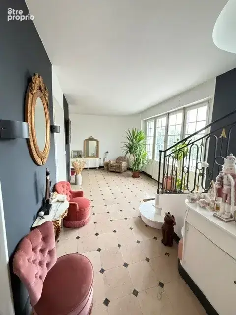 EXCLUSIF DELLE - Appartement de caractère avec terrasse et garage (réf VB3787) - photo 3