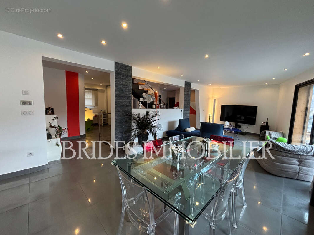 Maison à AIGUEBLANCHE