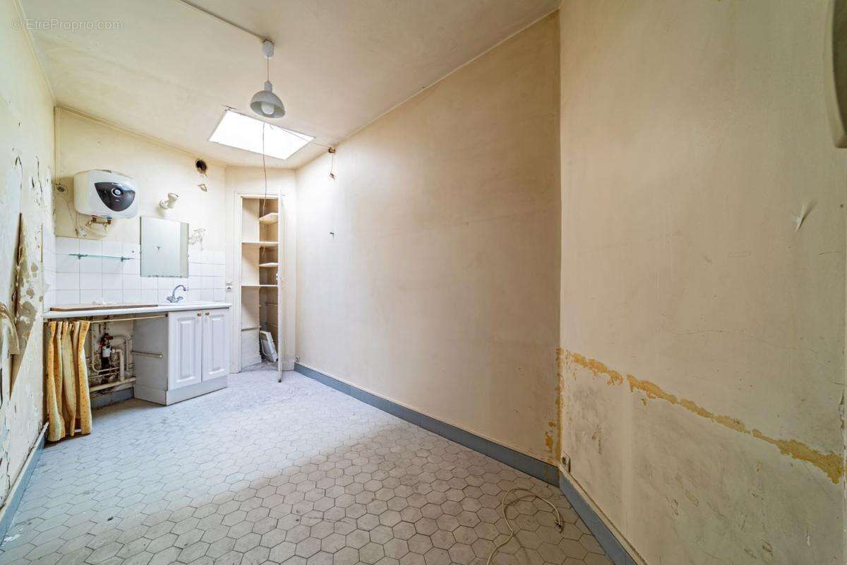 Appartement - 61 m² - Paris (75) - photo 12