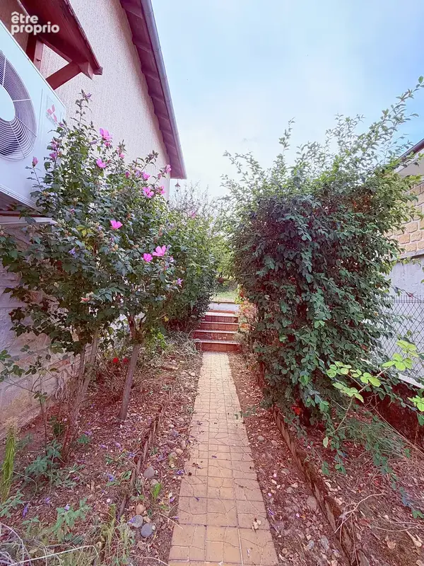 Maison  dans une impasse au calme - photo 3