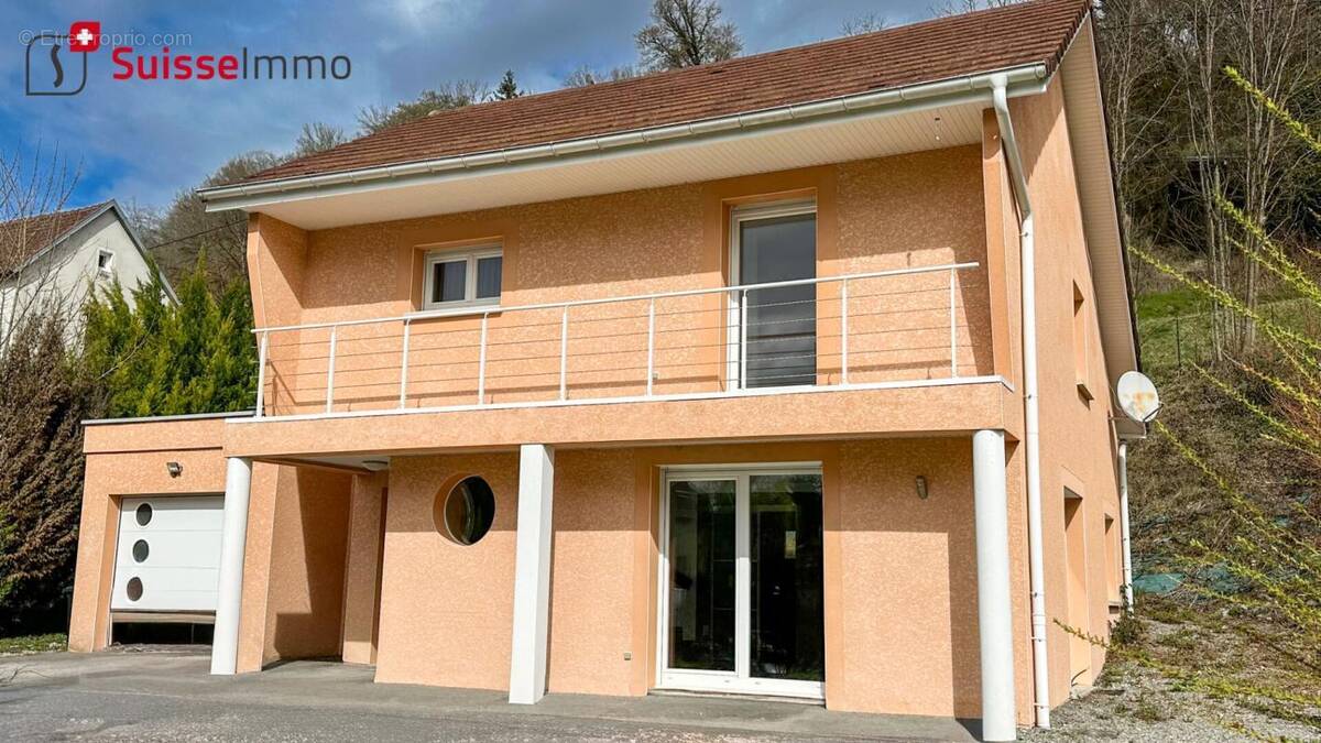 Maison à GLAY