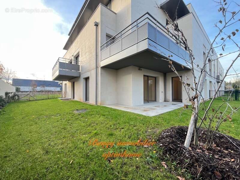 Appartement à SAINT-CYR-SUR-LOIRE