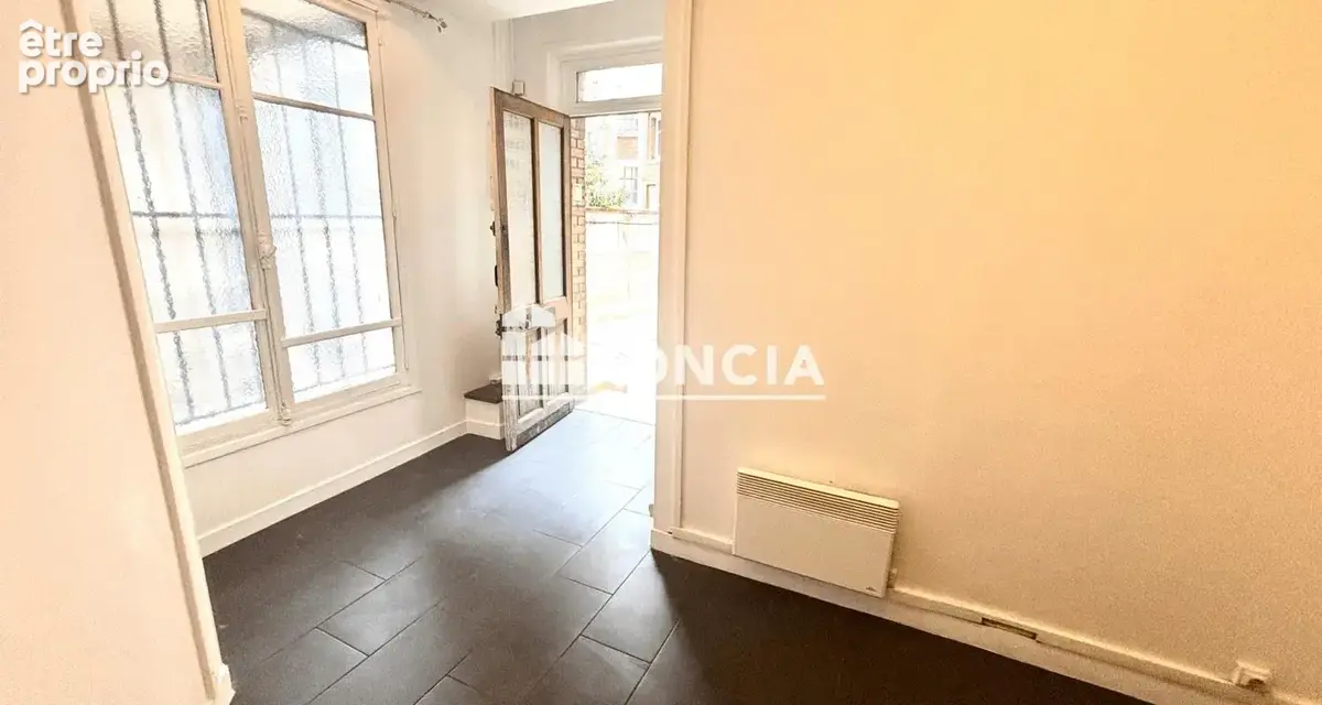 Petite maison au coeur du xiveme arrondissement metro alesia - photo 2