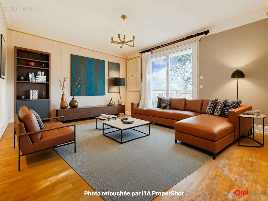Maison à TAVERS
