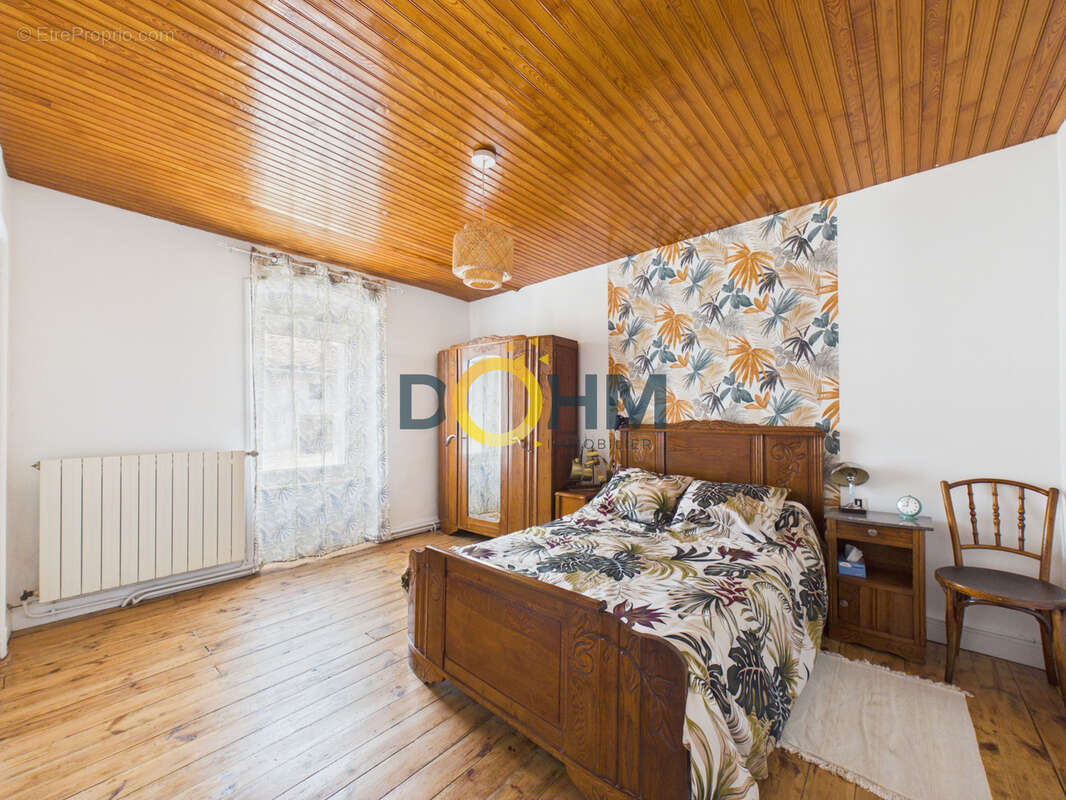 maison familiale rénovée de 170m2 - photo 14