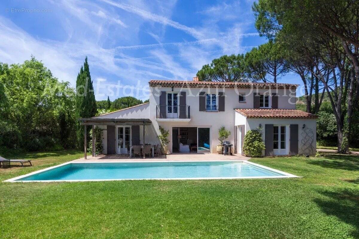 Maison à GRIMAUD