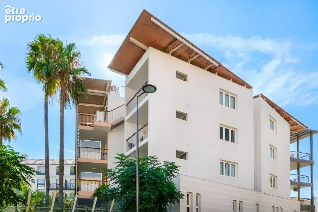 INVESTISSEMENT LOCATIF  Antibes  Résidence de Tourisme Pierre & Vacances Premium Port-Prestige - 6,01 % de rentabilité - photo 17
