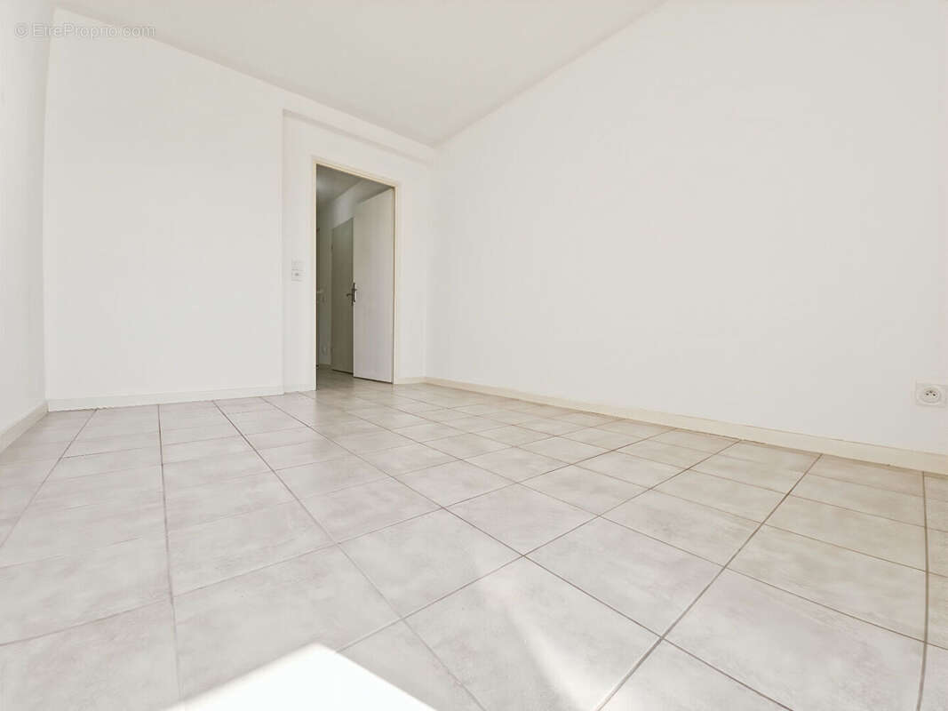 Appartement à VILLENAVE-D'ORNON