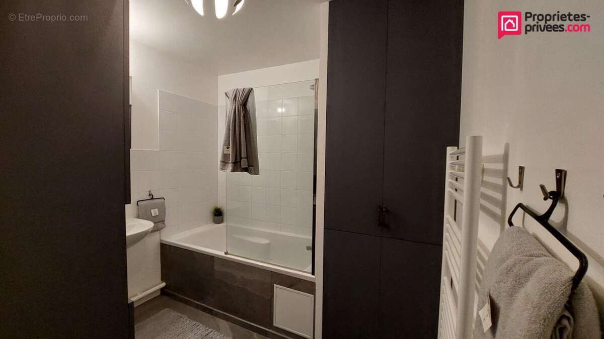 Appartement à CORBEIL-ESSONNES