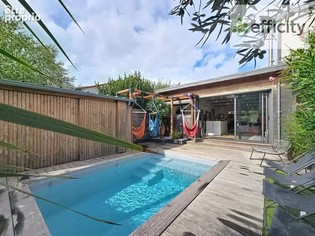 Maison 7 pièces 163 m² à vendre à L'houmeau (17137) - photo 12
