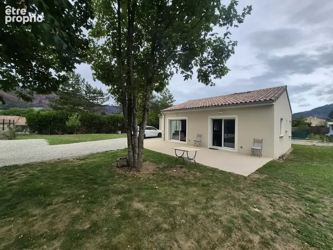 Villa neuve de 2022 à 5 minutes de Die   80 m2   Terrain de 850 m2 - photo 11