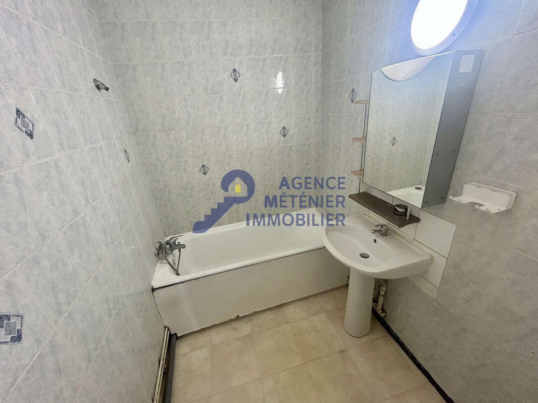 Appartement de type f2 - avec garage - 67 m2 - photo 18