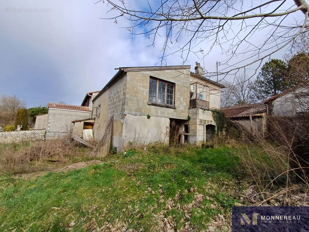 Maison à BOUTEVILLE