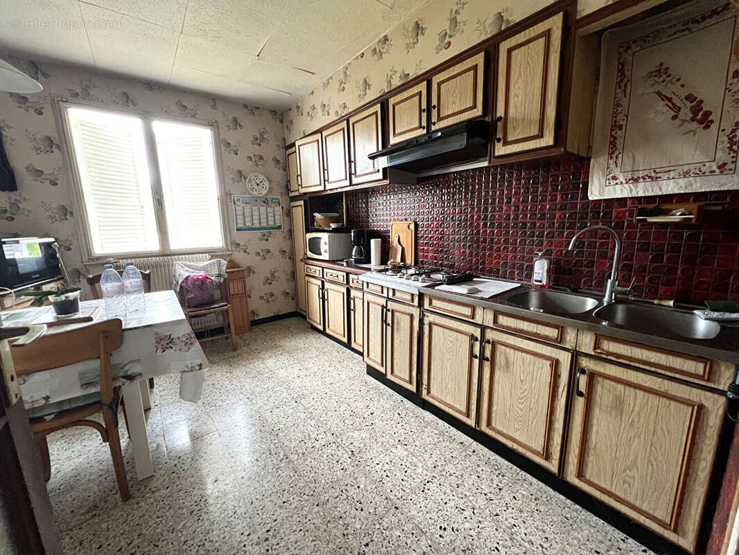 Maison Gan  centre - 111 m2 - photo 4
