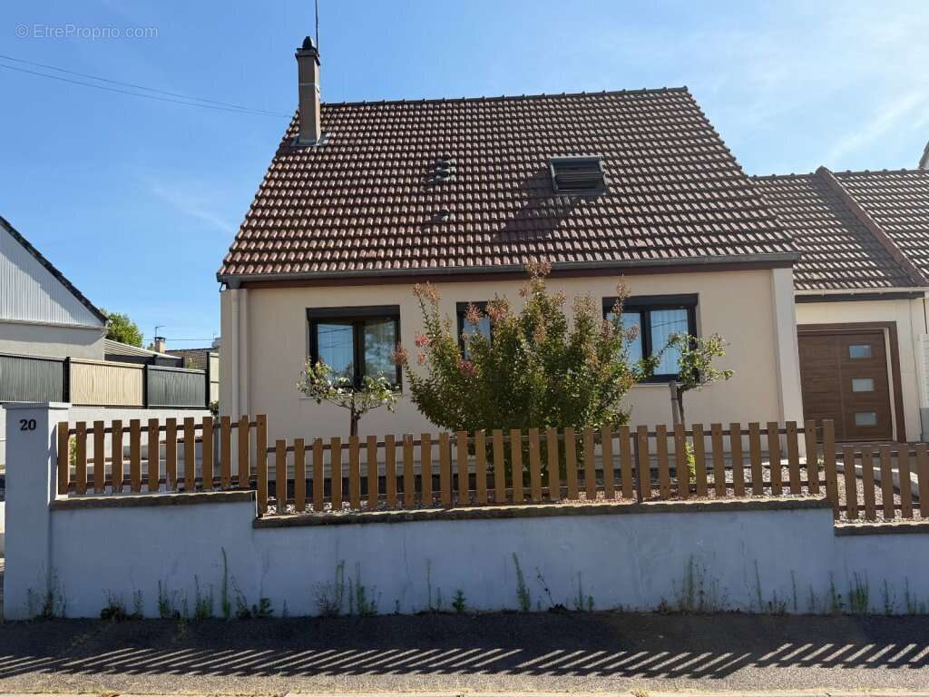 Maison 5 pièces 104 m2 le breuil - photo 18