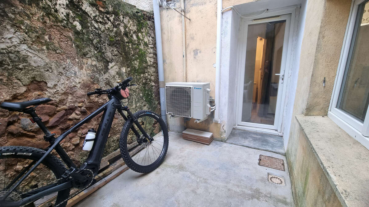 Appartement à LA CRAU