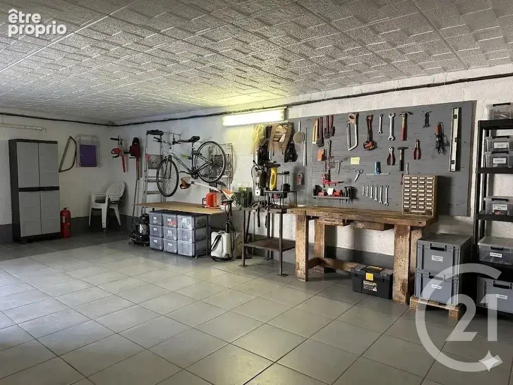 Maison 6 pièces 227 m² à vendre à Cosne-Cours-Sur-Loire (58200) - photo 19