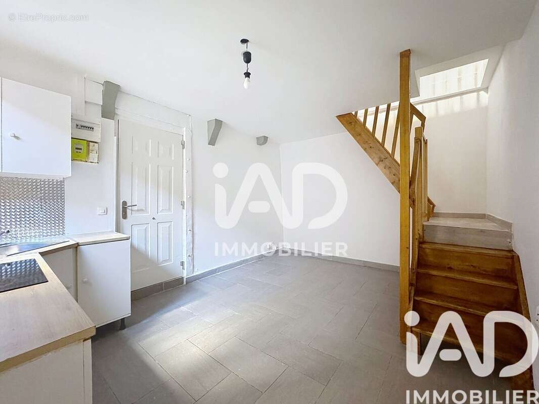Photo 3 - Appartement à CORBEIL-ESSONNES