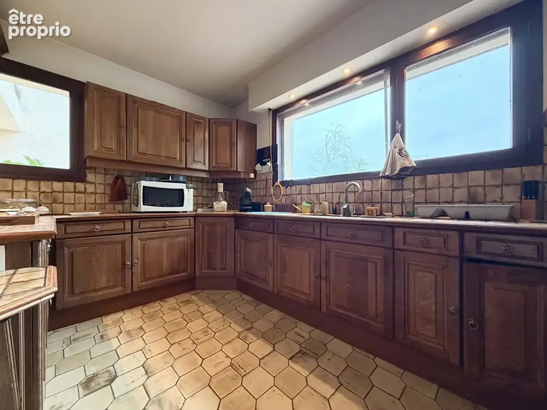 Maison d'architecte de 255 m² env. - photo 7