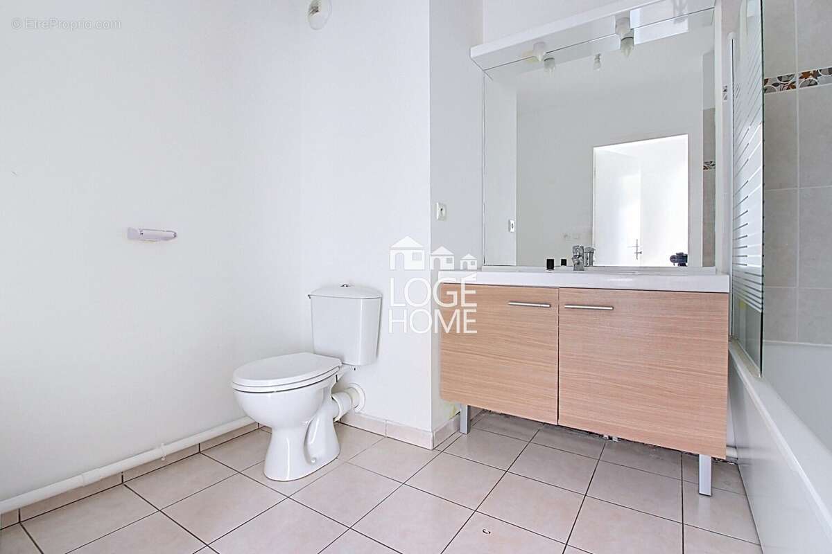Appartement 44 m² à Wattrelos  - photo 9