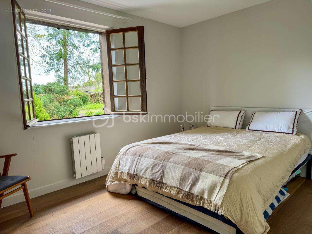 Maison à DOUVILLE-EN-AUGE