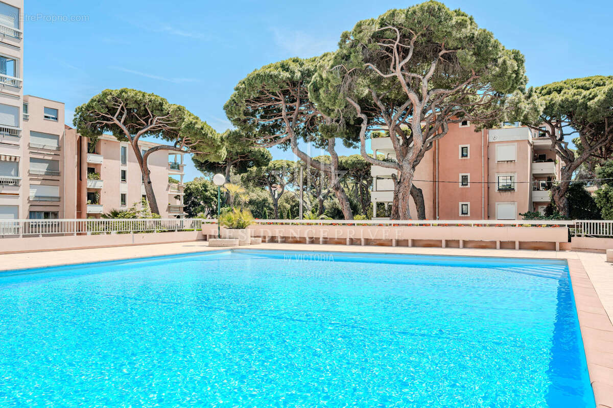 Appartement à HYERES