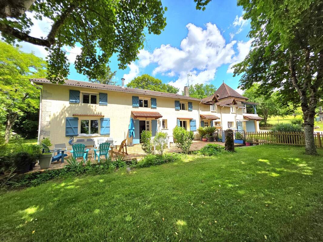 Maison à LAMONZIE-MONTASTRUC