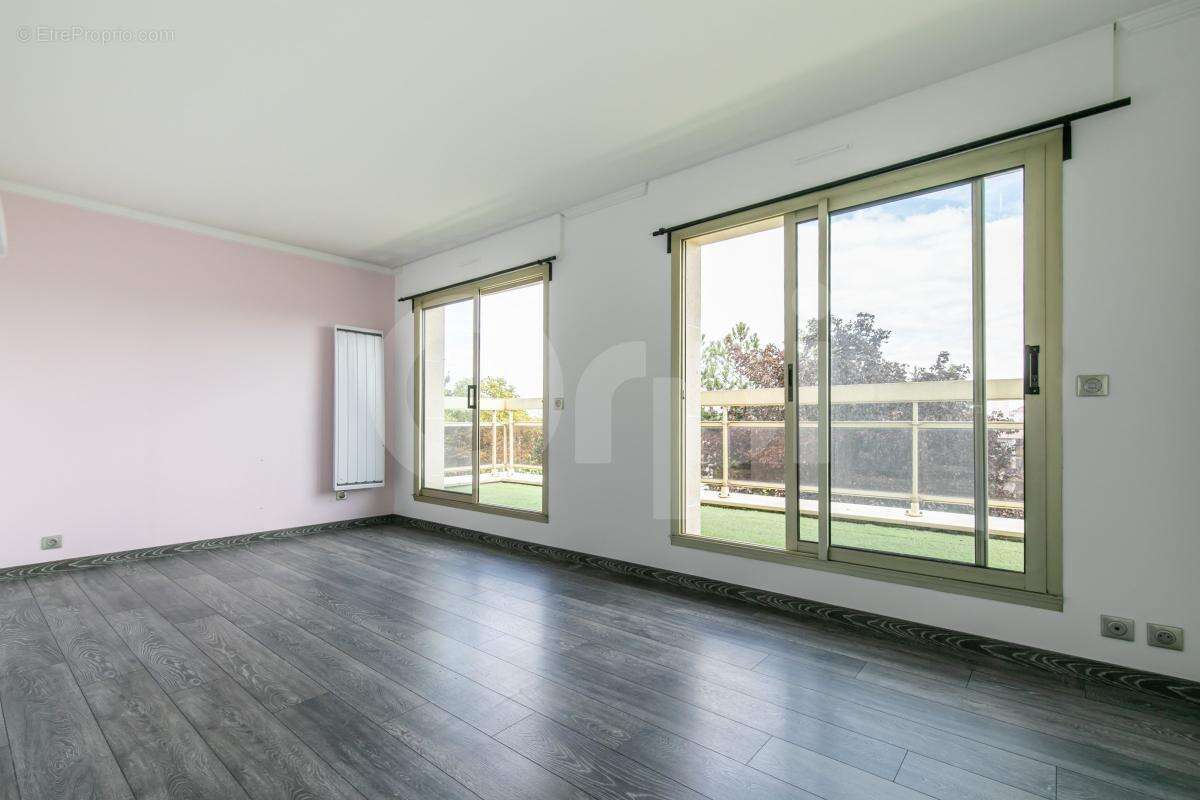 Appartement 3 CHAMBRES TERRASSE -Résidence de grand standing - photo 10