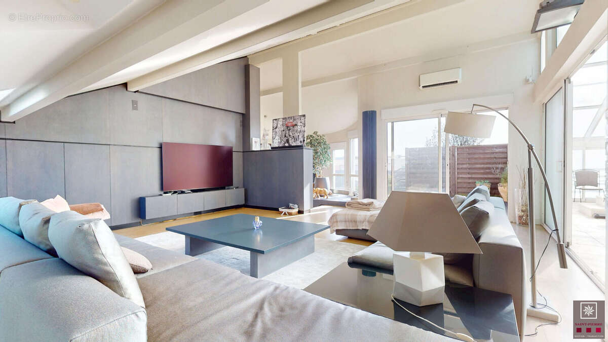 Appartement à LYON-8E
