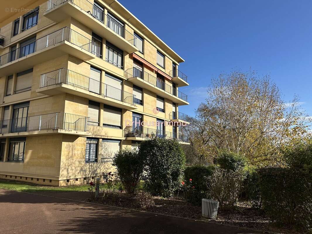 Appartement à MANTES-LA-JOLIE