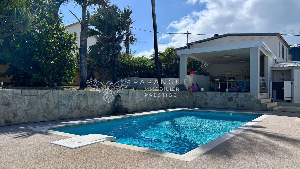 Maison à SAINT-PIERRE