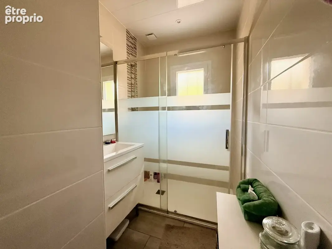Maison plain pied 3 chambres sur grand terrain clos - photo 8