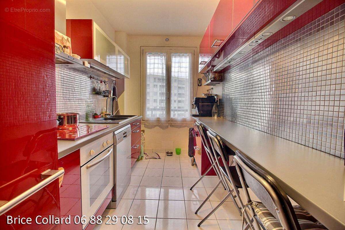 Appartement à PARIS-20E