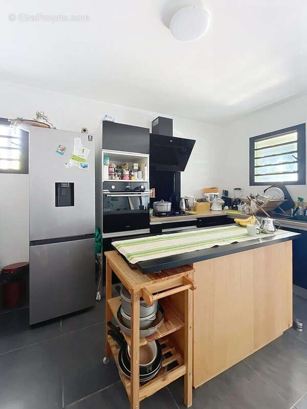 Appartement à LES AVIRONS