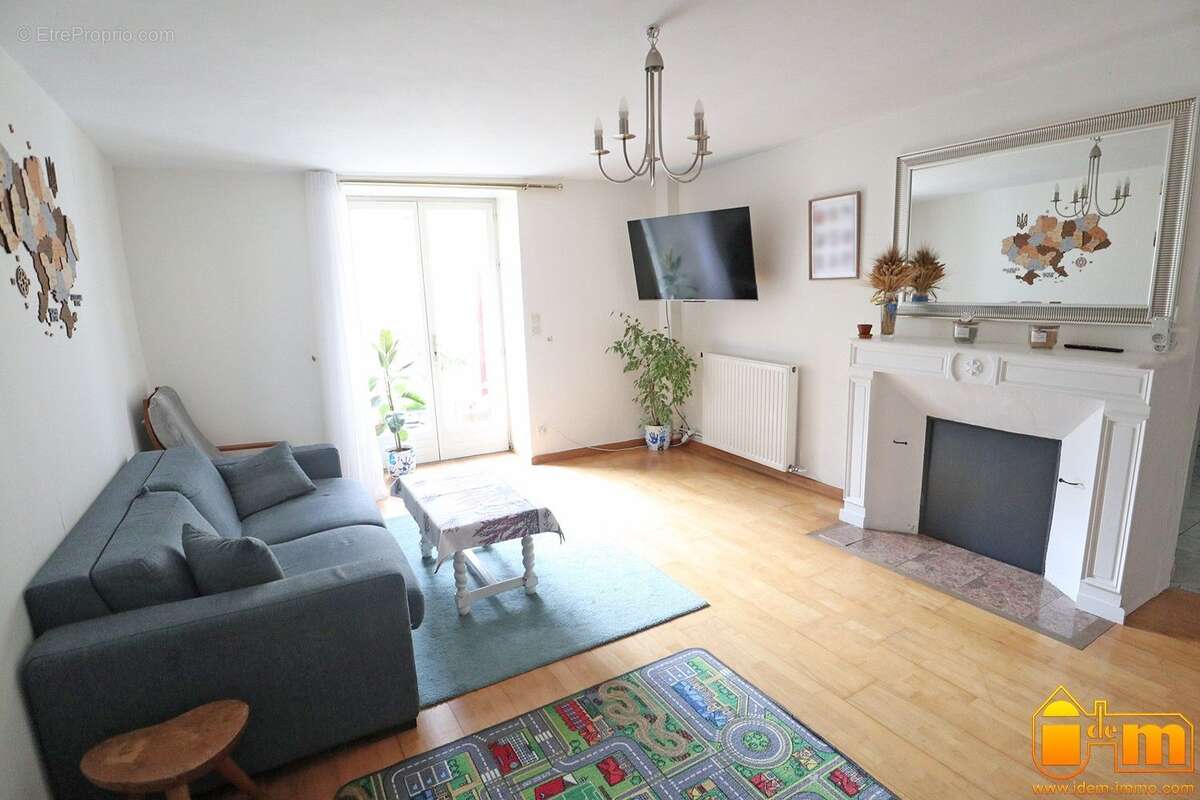 Maison 110 m² à Mereville  - photo 6