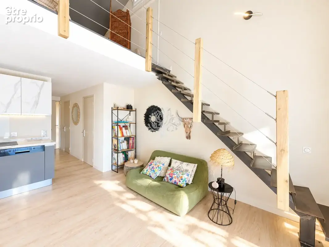 Esprit loft pour ce Grand T3 de 80 m2 au 1er et dernier étage - photo 2