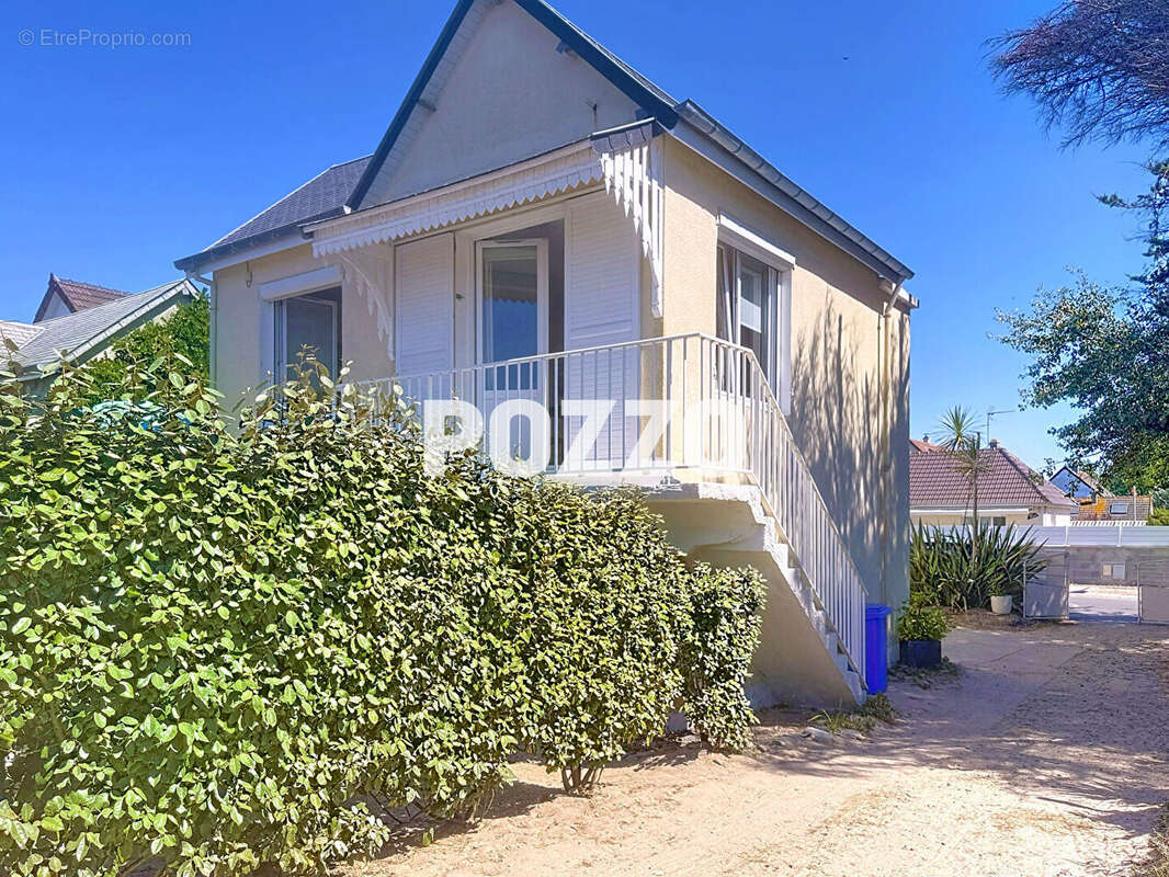 Maison à BREHAL