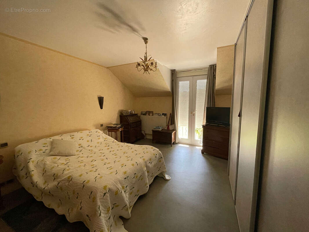 Maison à BUXEROLLES
