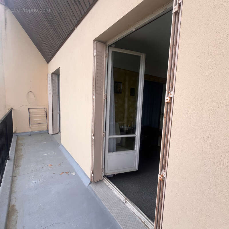 Maison à YZEURE