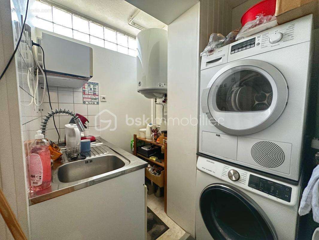 Local professionnel 71 m² – secteur mérande – chambéry – climatisé – double entrée – grande cave - photo 13